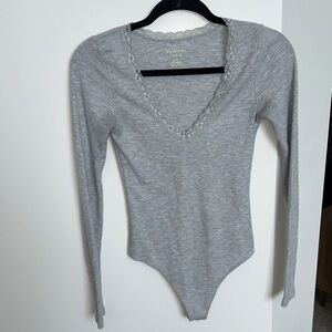 American Eagle Outfitters Light Gray Lace Trim Bodysuit